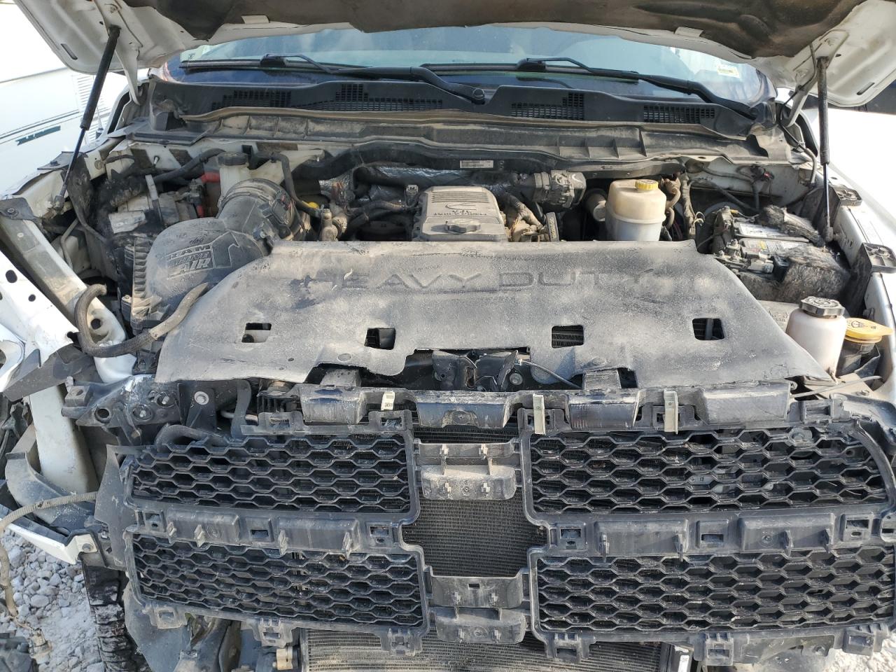 2018 RAM 2500 ST photo 21