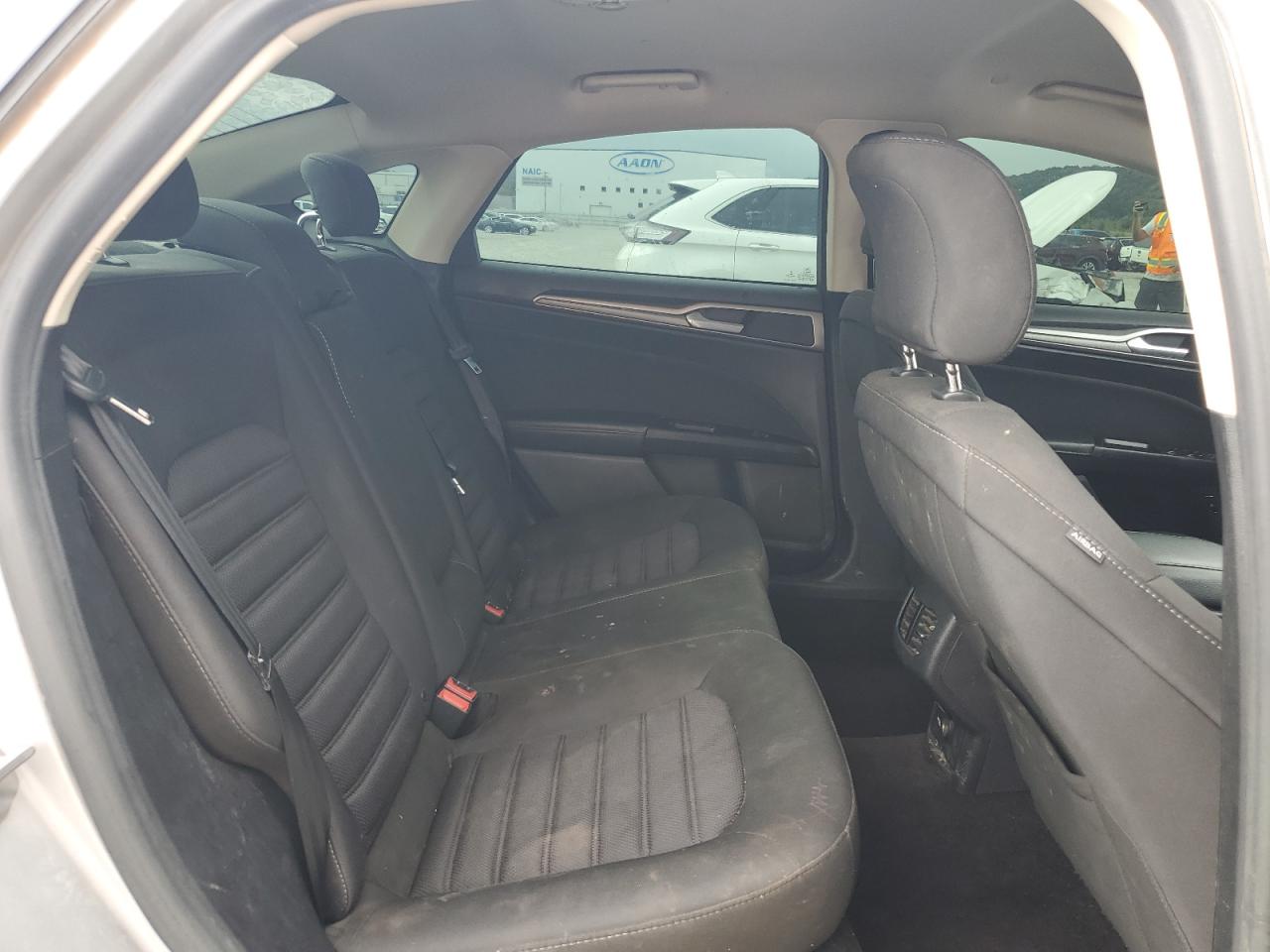 2017 FORD FUSION SE HYBRID photo 10