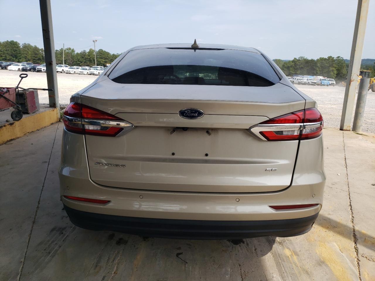 2019 FORD FUSION SE photo 11