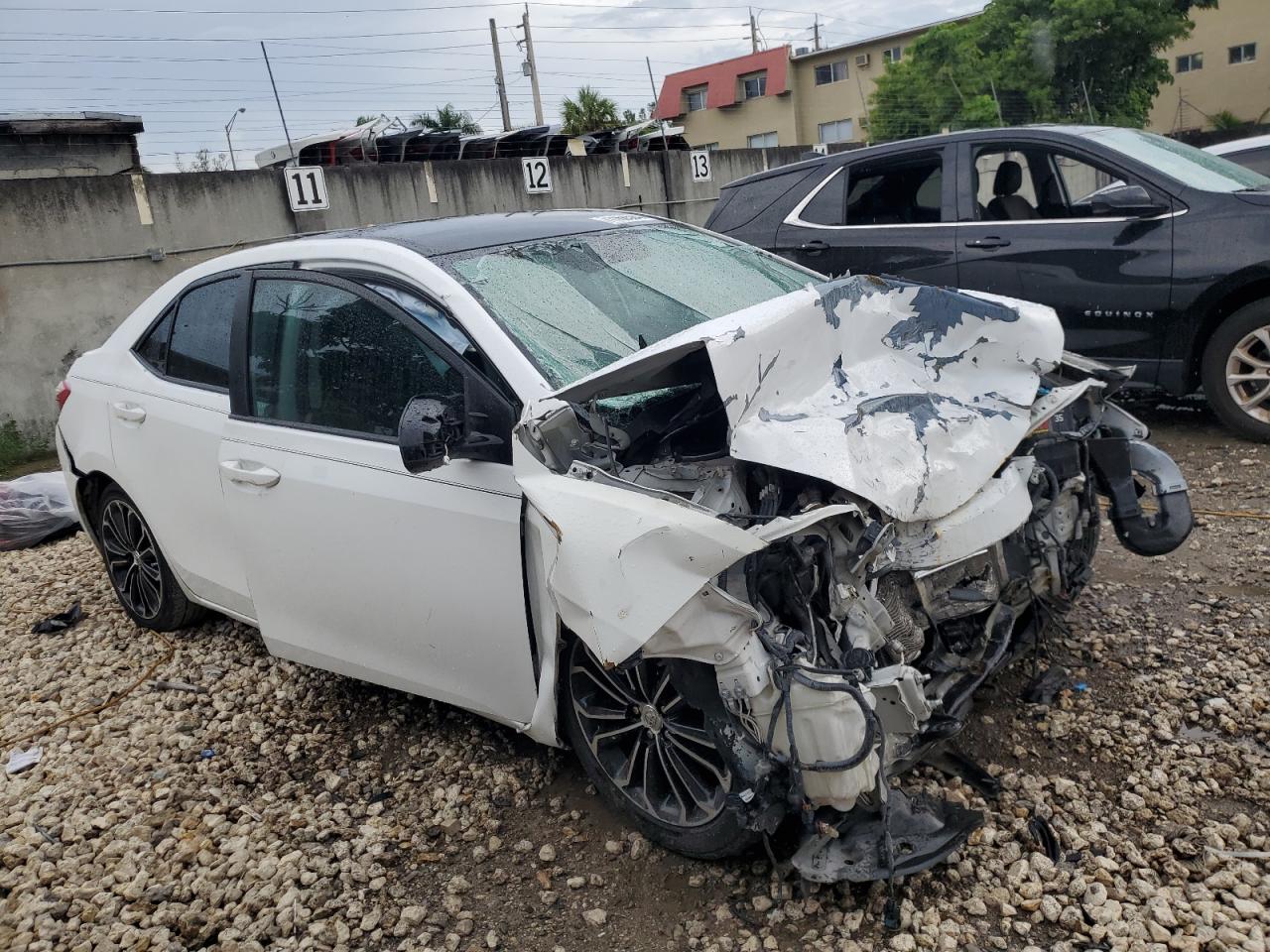 2015 TOYOTA COROLLA S PLUS photo 7
