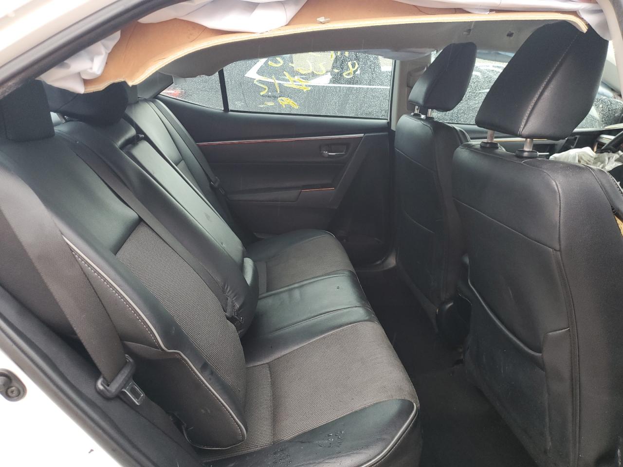 2015 TOYOTA COROLLA S PLUS photo 19