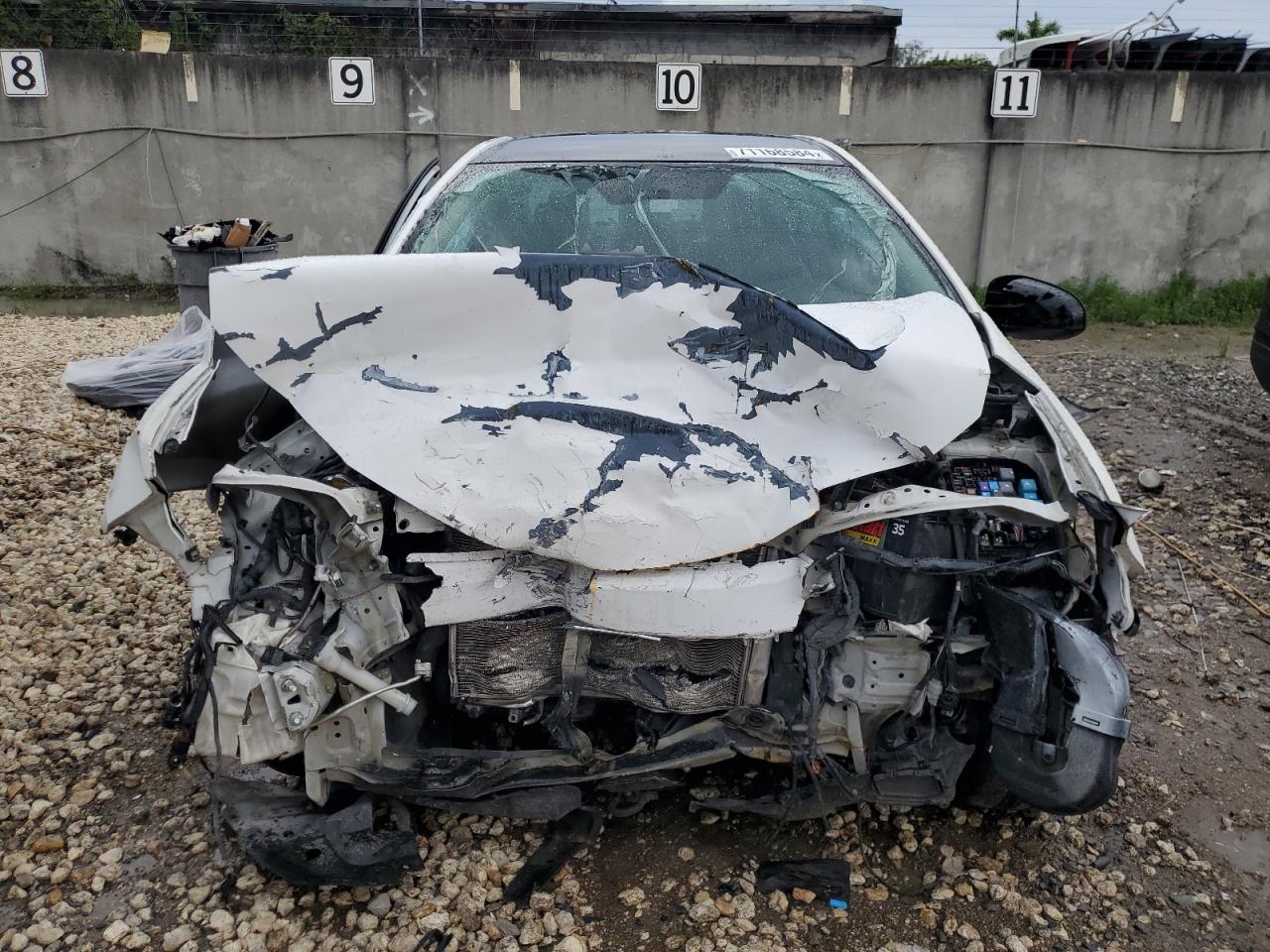 2015 TOYOTA COROLLA S PLUS photo 9