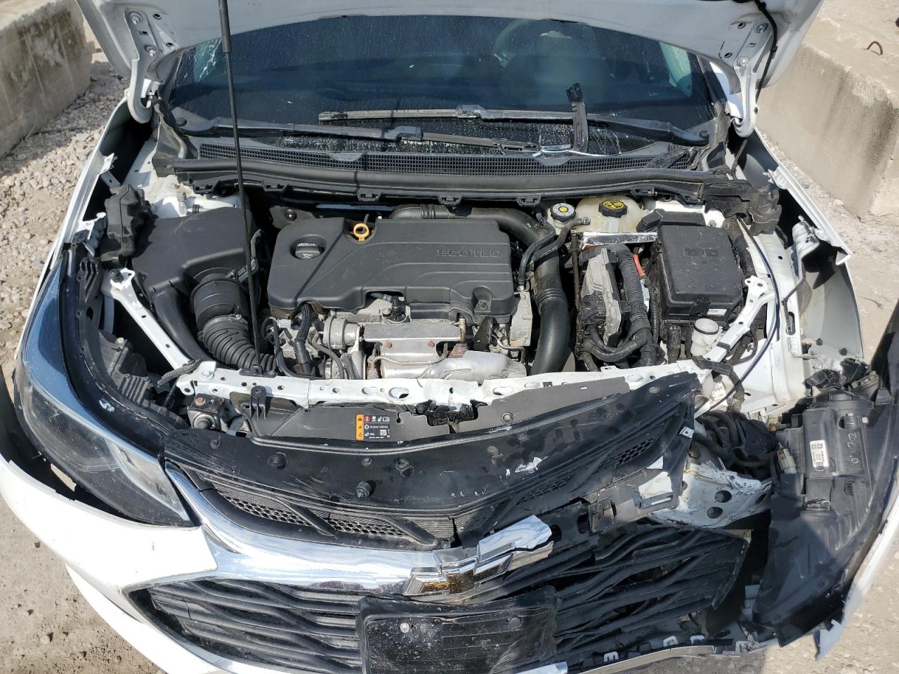 2019 CHEVROLET CRUZE LT photo 31