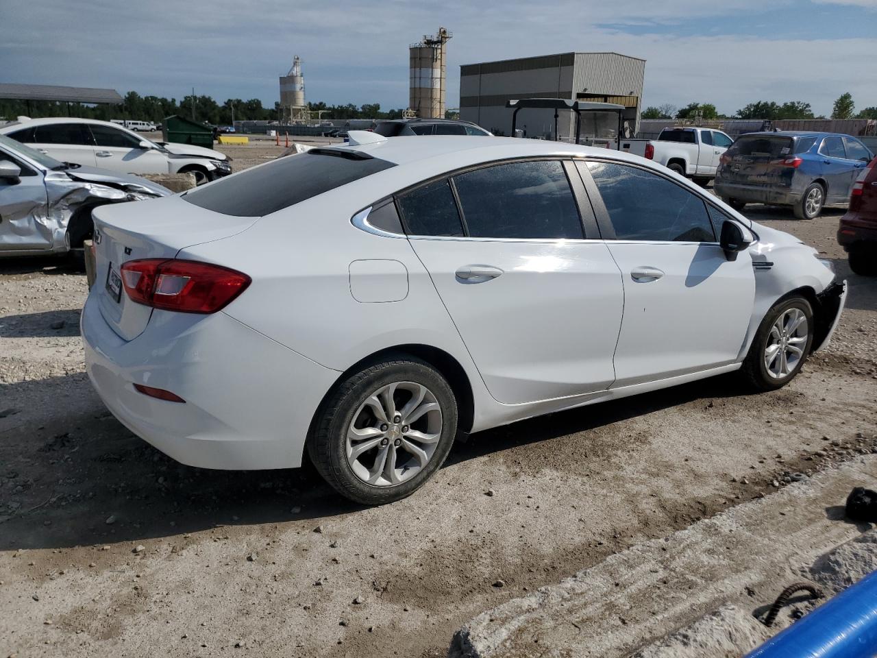 2019 CHEVROLET CRUZE LT photo 7