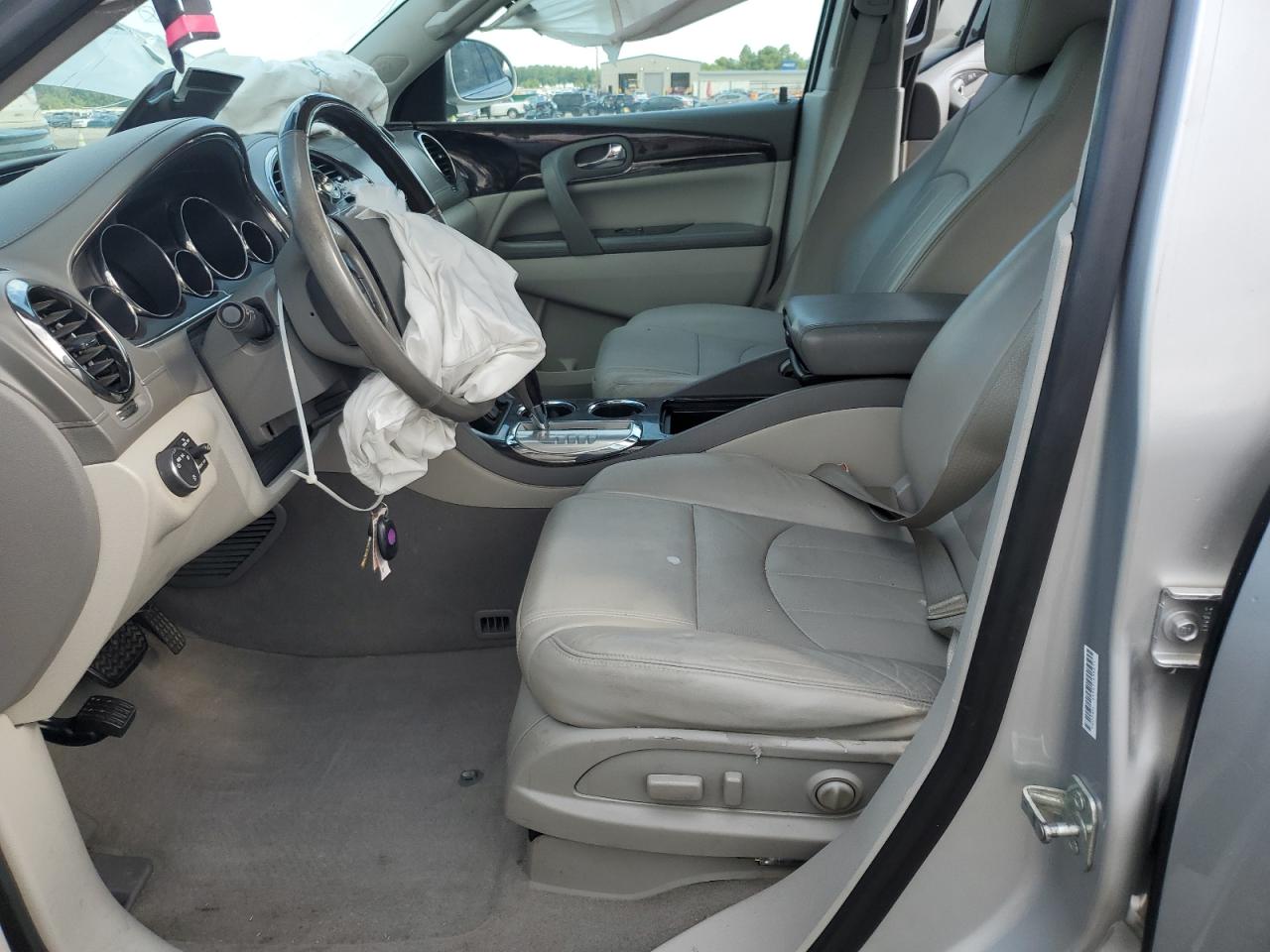 2016 BUICK ENCLAVE photo 13