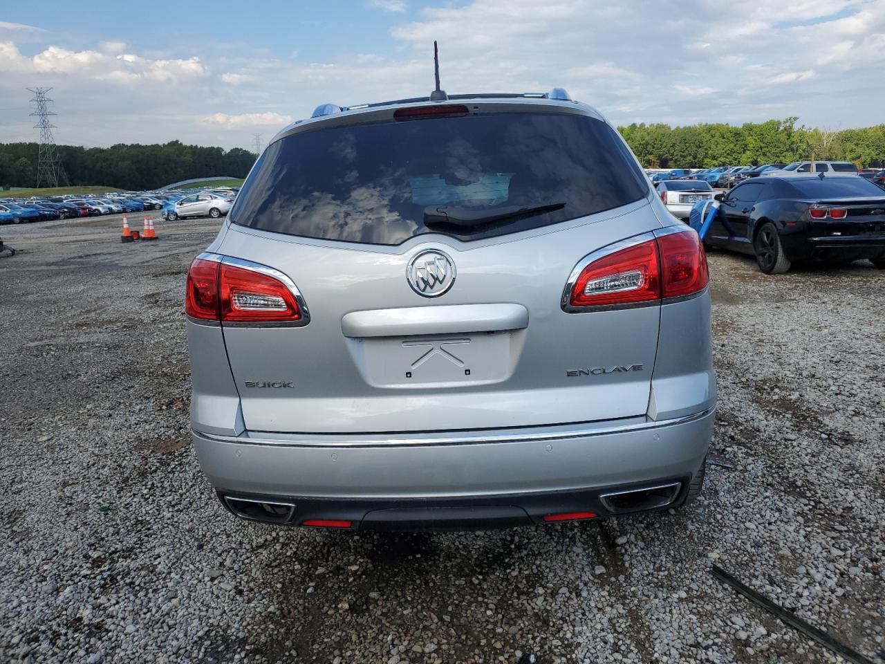 2016 BUICK ENCLAVE photo 11