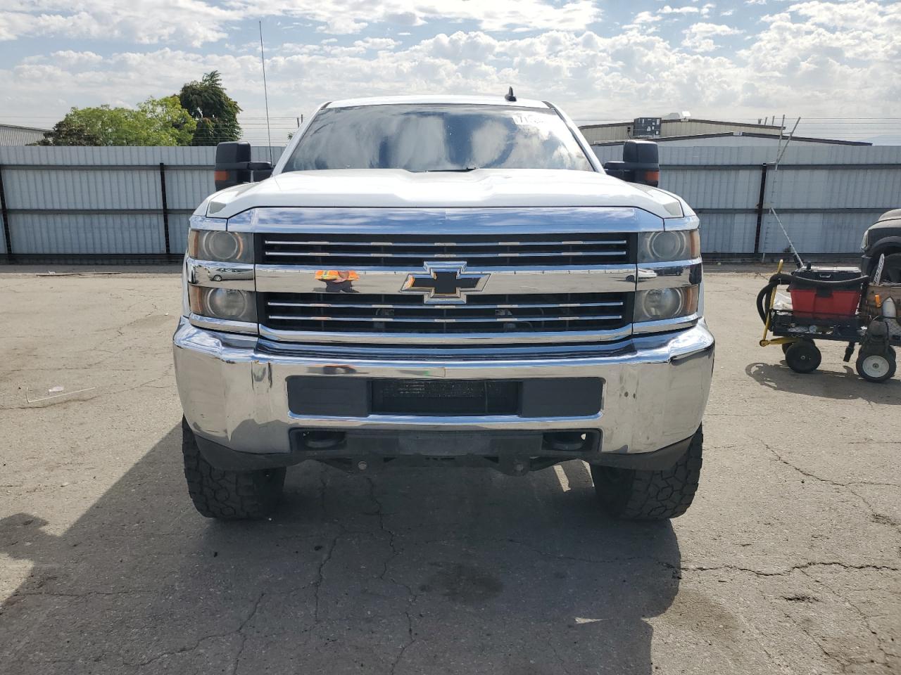 2016 CHEVROLET SILVERADO K3500 LT photo 9