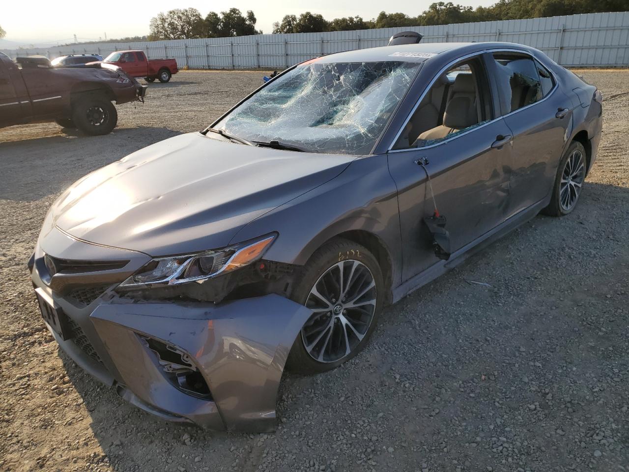 2020 TOYOTA CAMRY