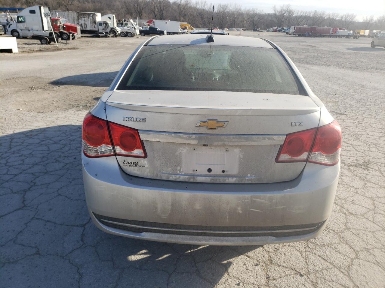 2015 CHEVROLET CRUZE LTZ photo 11