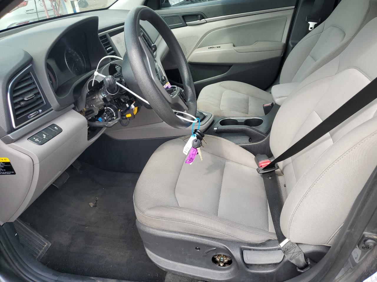 2018 HYUNDAI ELANTRA SEL photo 13