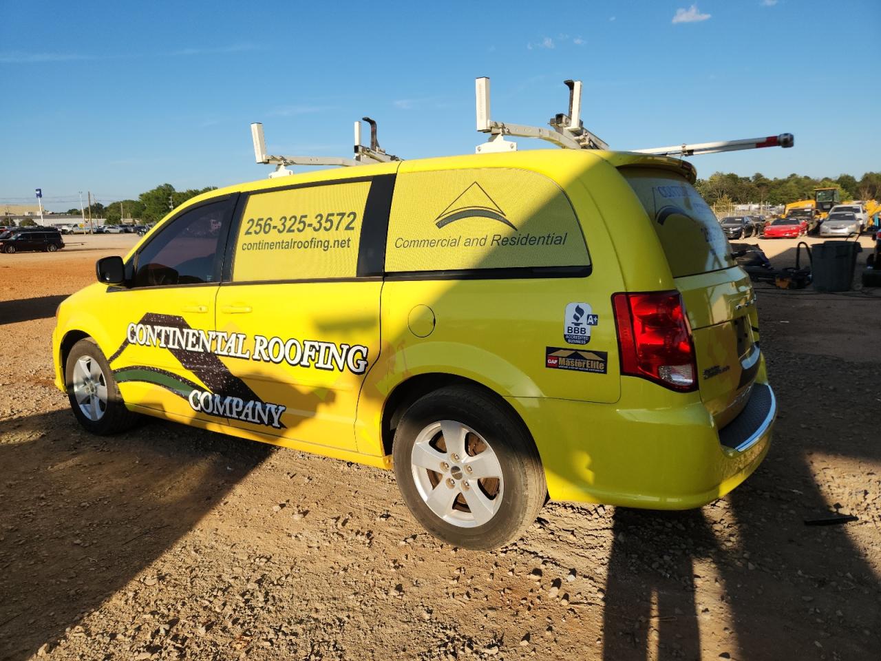 2013 DODGE GRAND CARAVAN SE photo 2