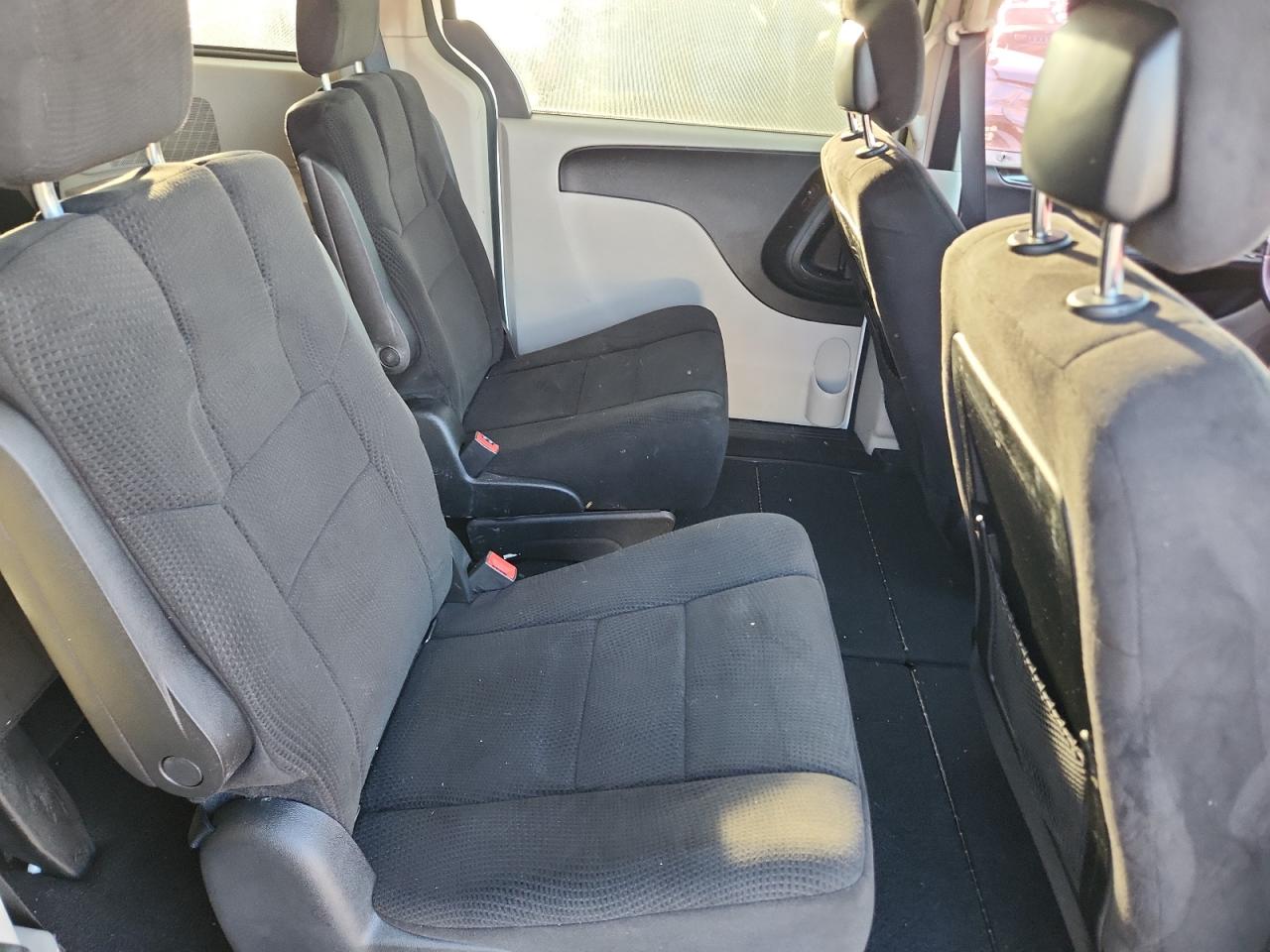 2013 DODGE GRAND CARAVAN SE photo 11