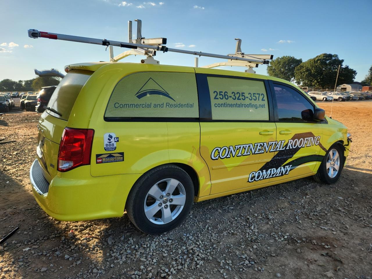 2013 DODGE GRAND CARAVAN SE photo 3