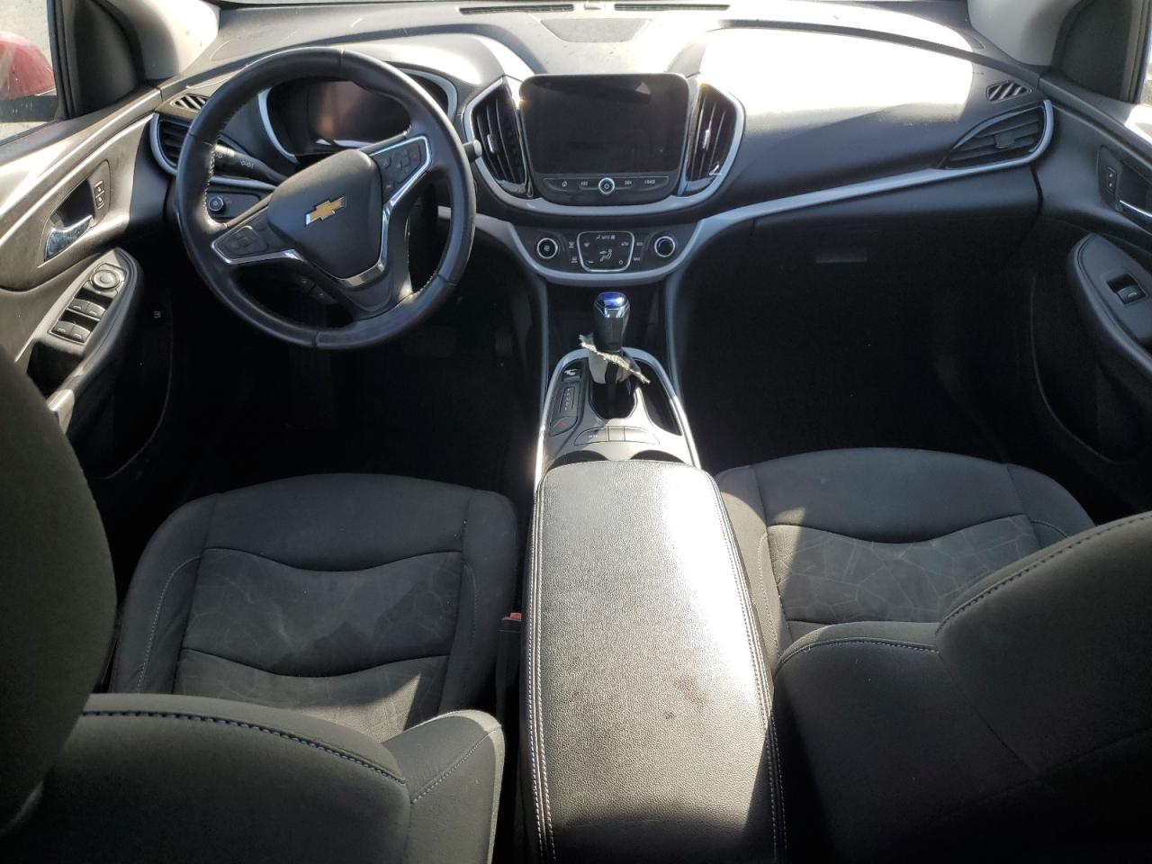 2017 CHEVROLET VOLT LT photo 15