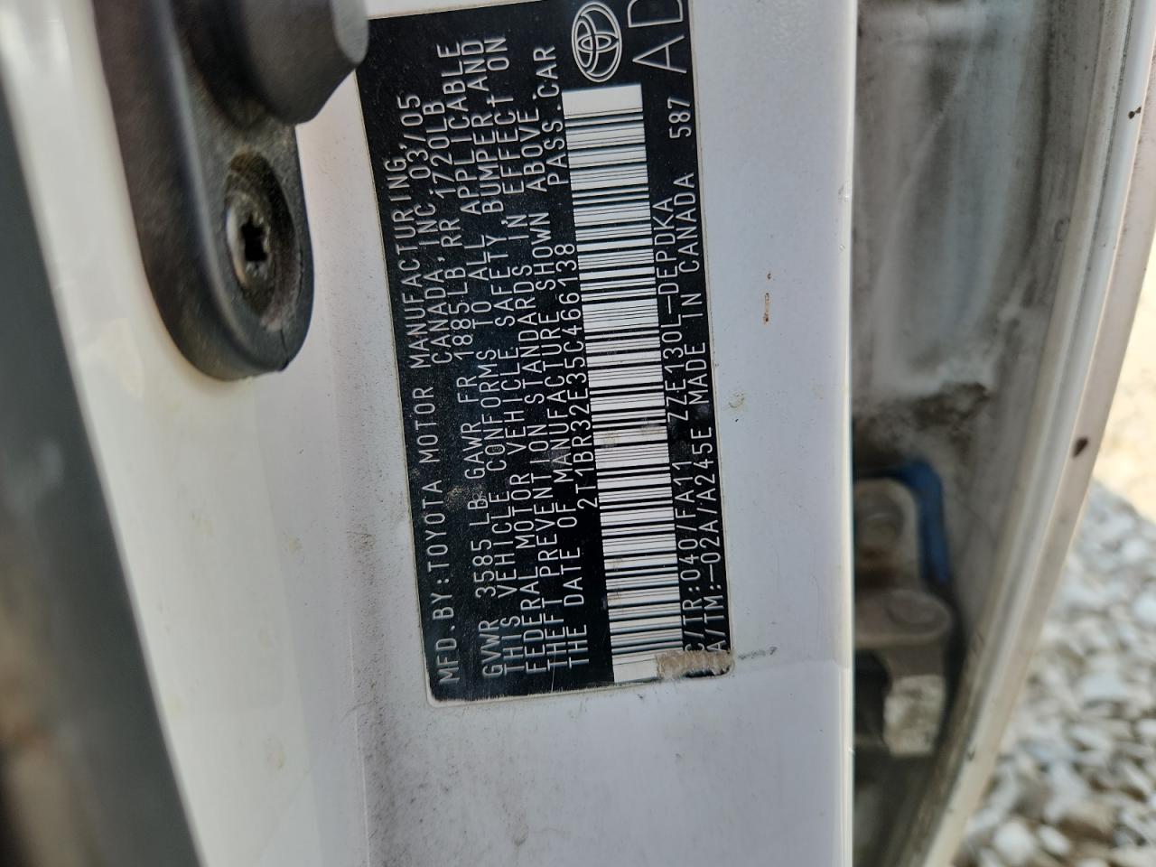 2005 TOYOTA COROLLA CE photo 34