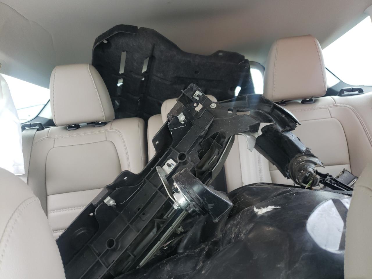 2018 FORD ESCAPE SEL photo 19