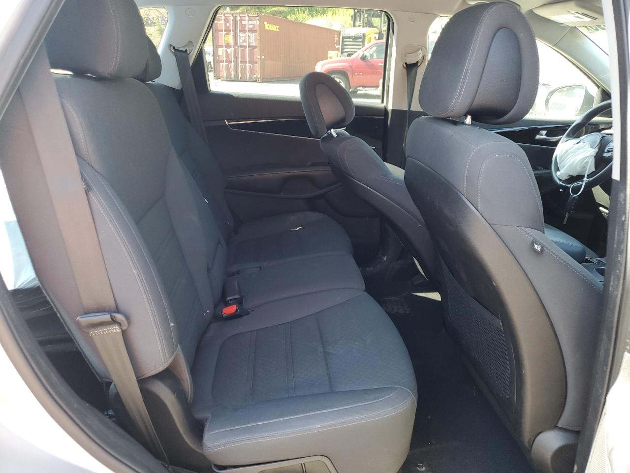 2016 KIA SORENTO LX photo 21