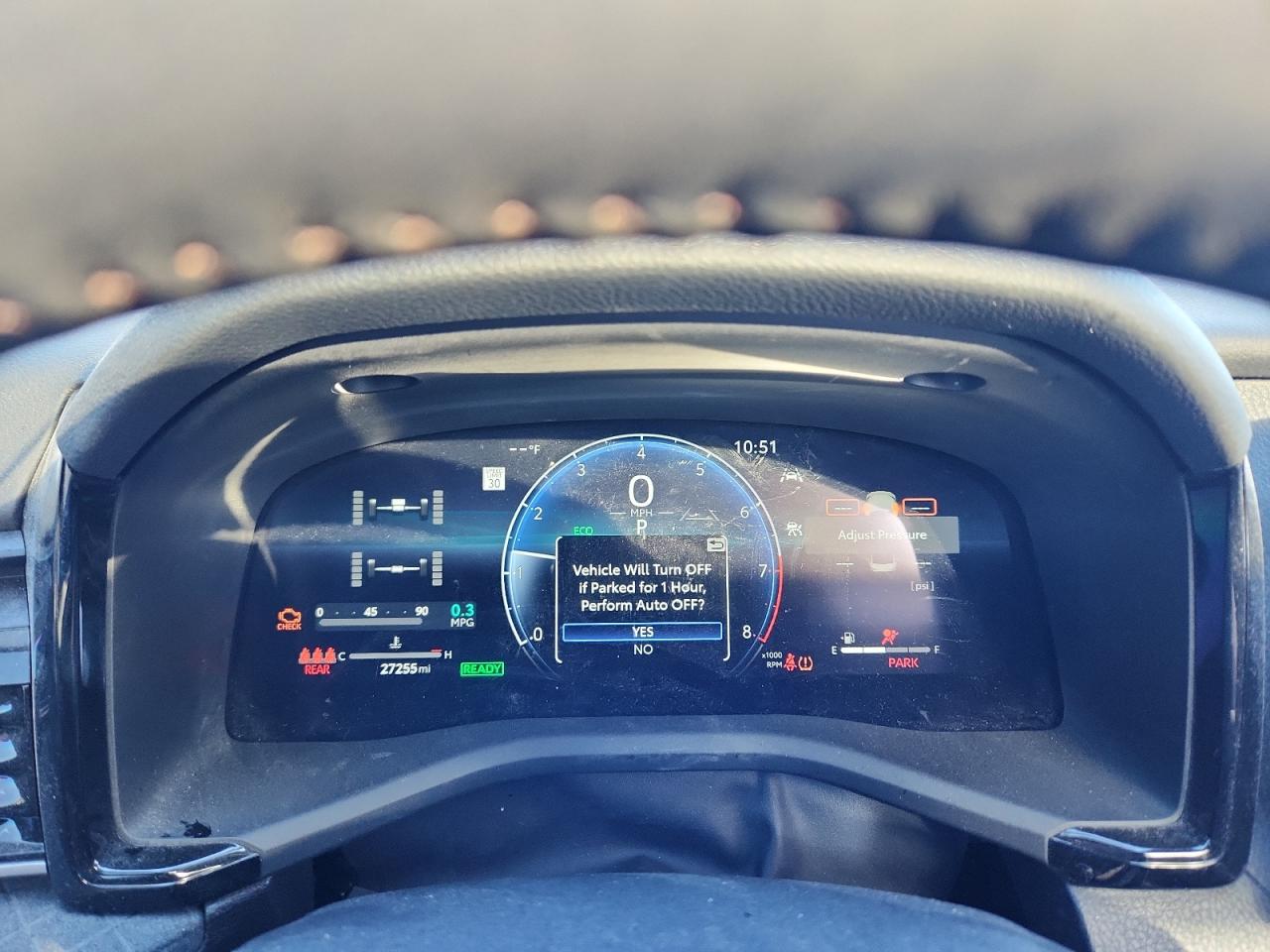 2025 TOYOTA CAMRY XLE photo 9