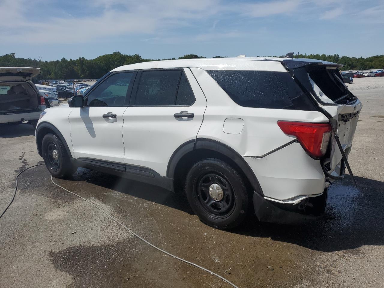 2023 FORD EXPLORER POLICE INTERCEPTOR photo 3