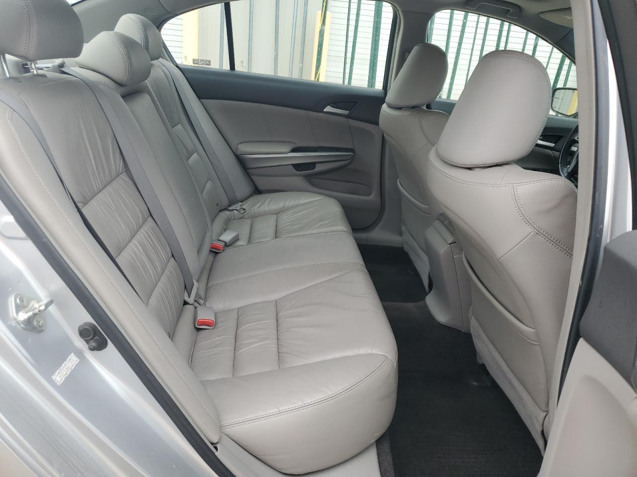 2008 HONDA ACCORD EXL photo 28