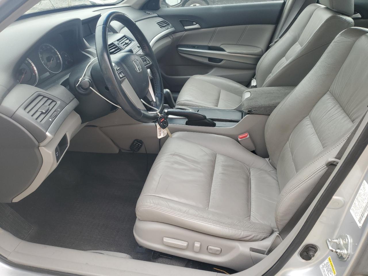 2008 HONDA ACCORD EXL photo 19