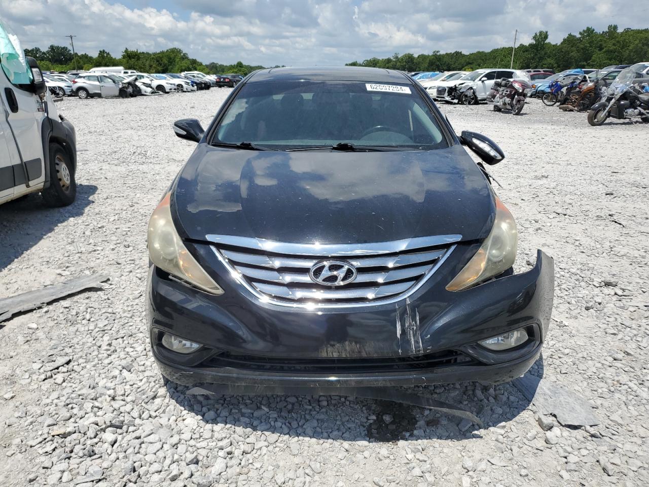 2011 HYUNDAI SONATA SE photo 5