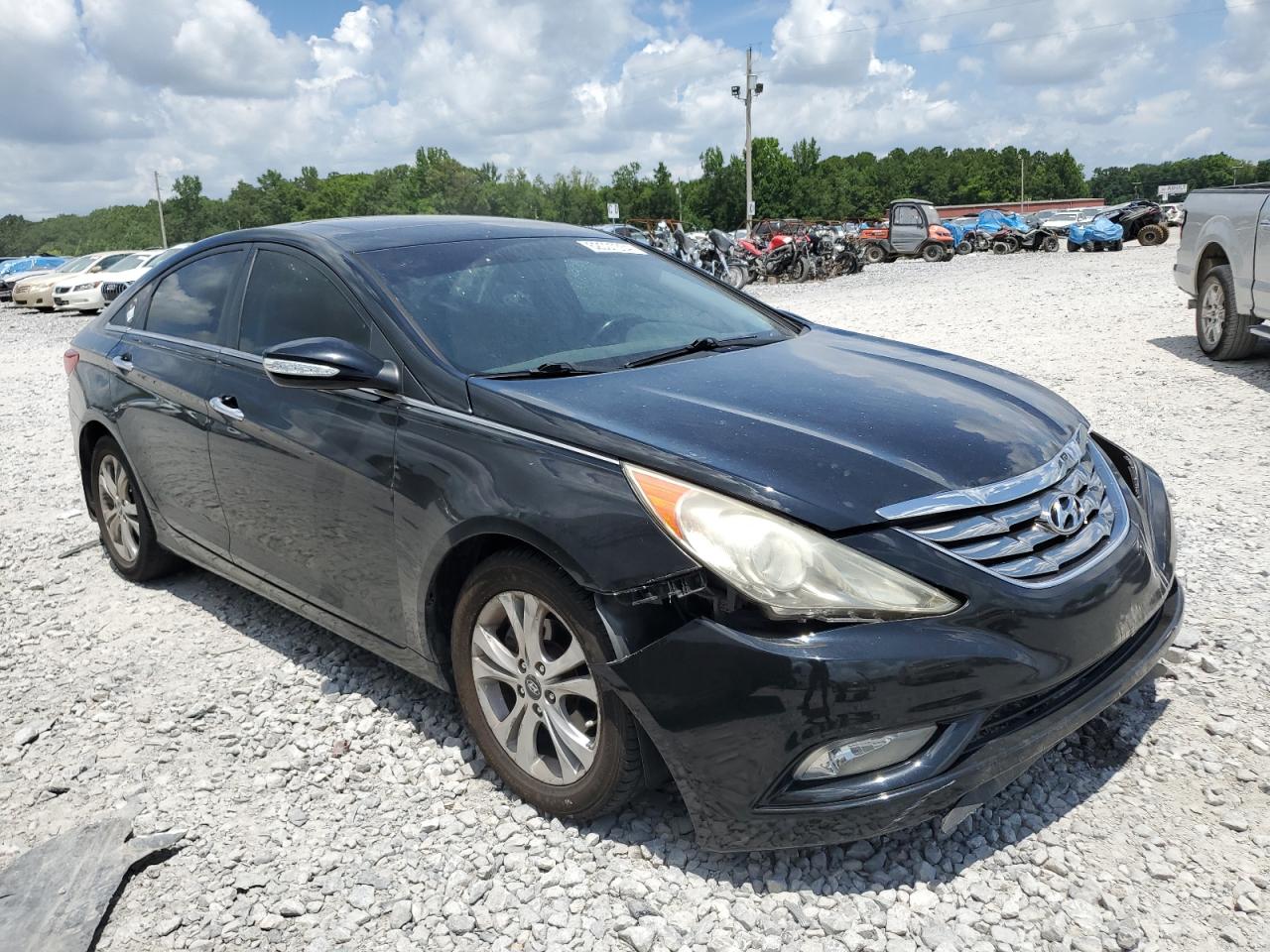 2011 HYUNDAI SONATA SE photo 4