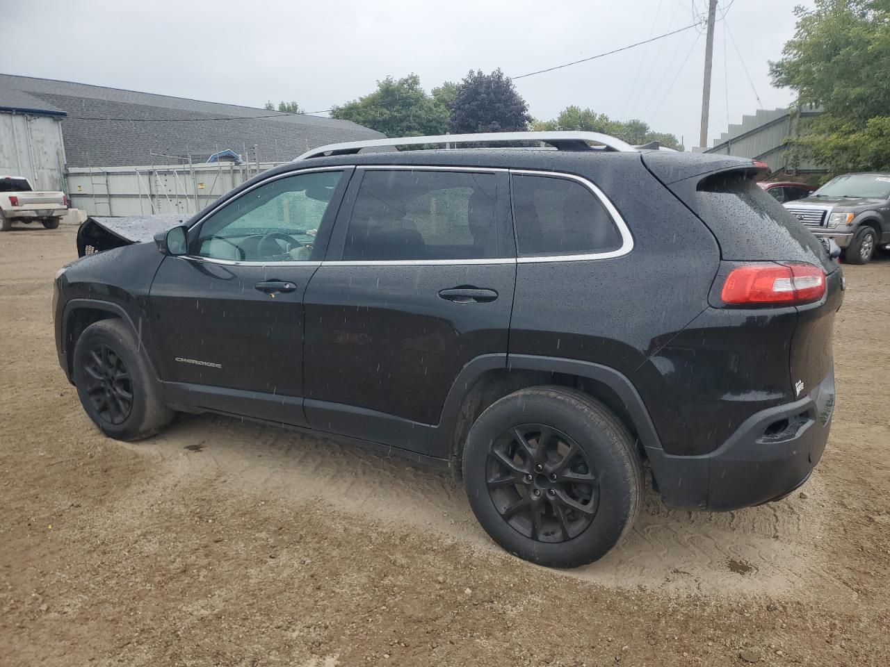 2017 JEEP CHEROKEE LATITUDE photo 4