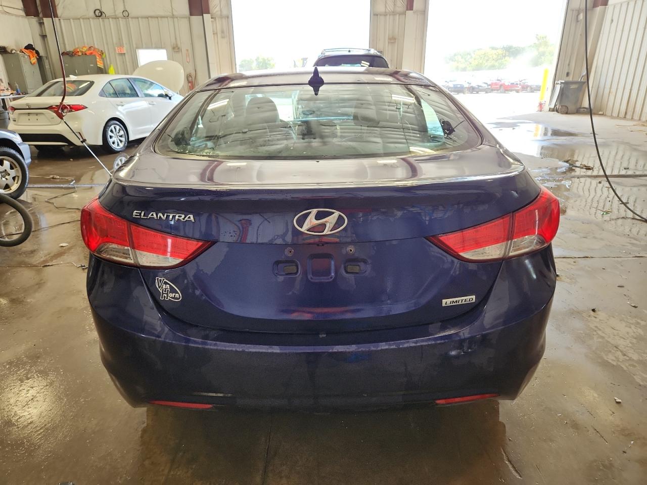 2013 HYUNDAI ELANTRA LIMITED photo 16