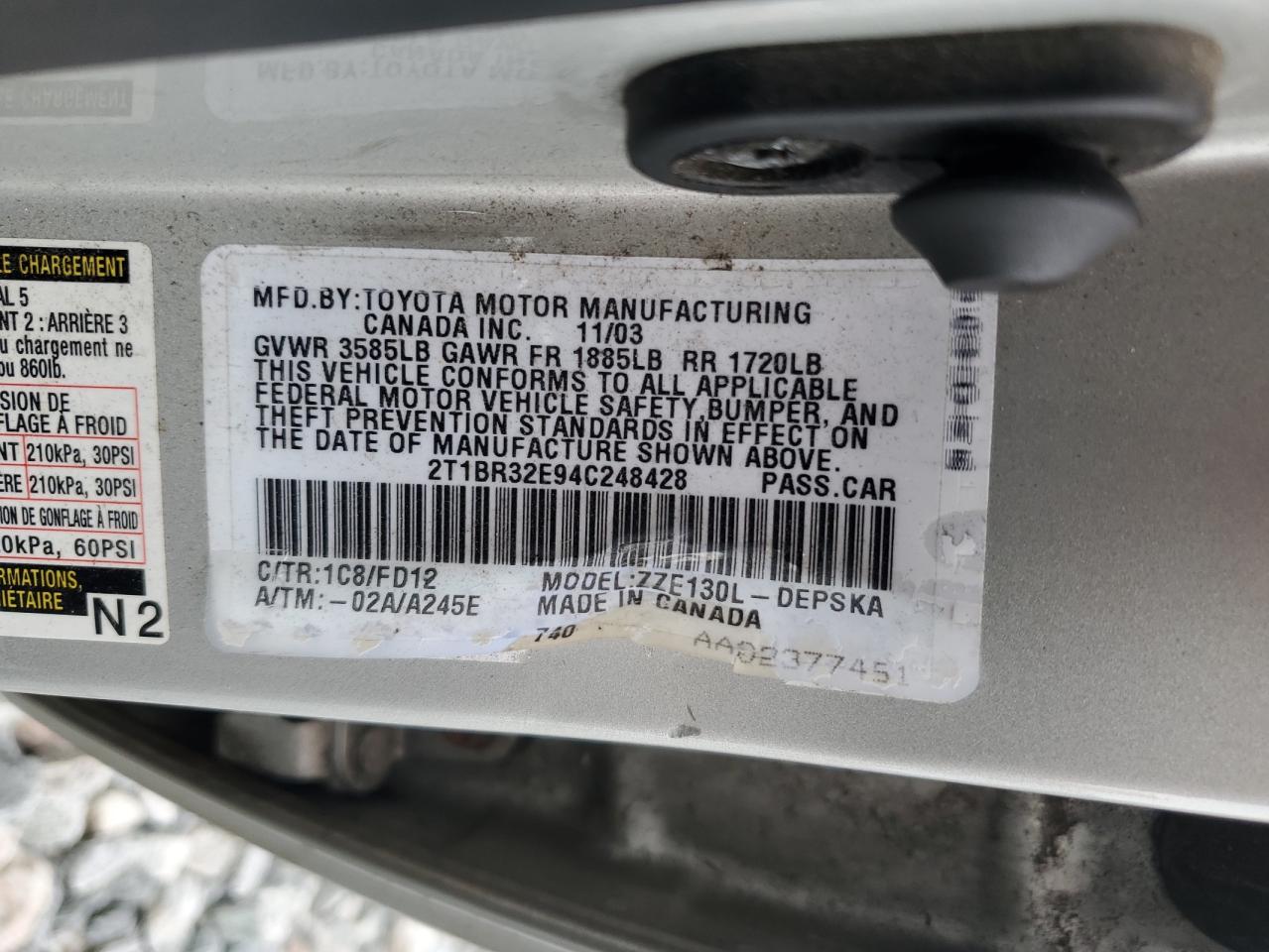 2004 TOYOTA COROLLA S photo 25