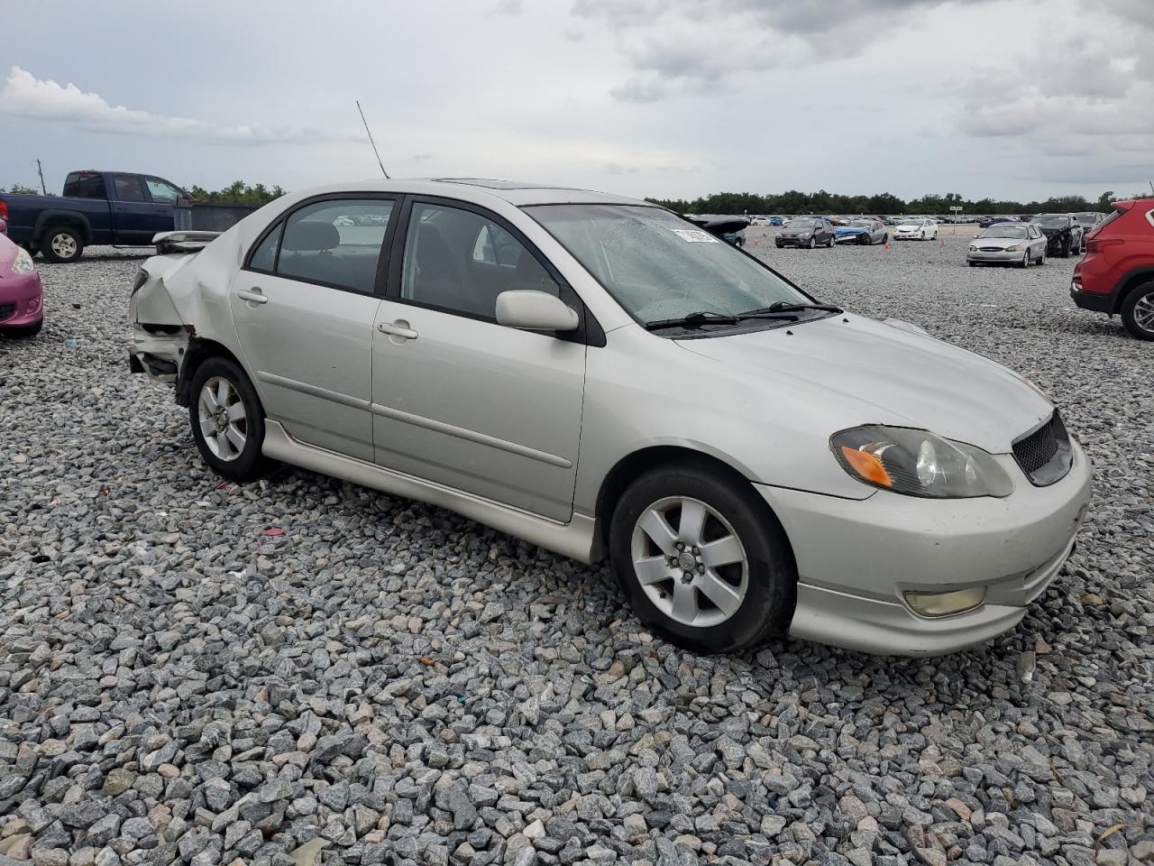 2004 TOYOTA COROLLA S photo 7