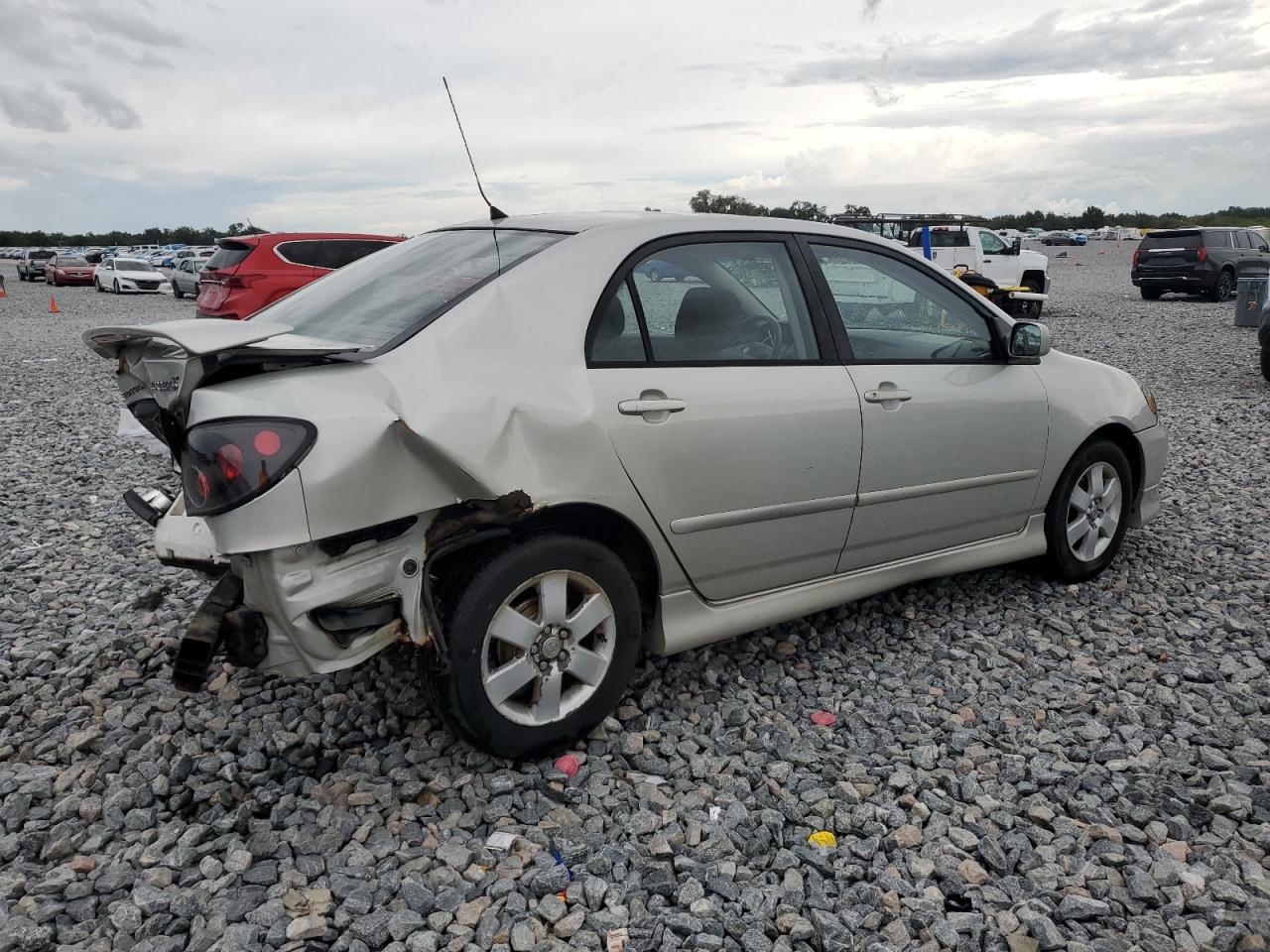 2004 TOYOTA COROLLA S photo 5