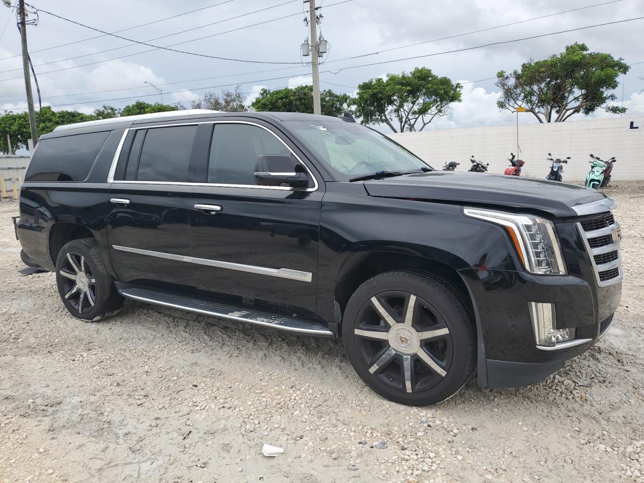 2019 CADILLAC ESCALADE ESV LUXURY photo 10