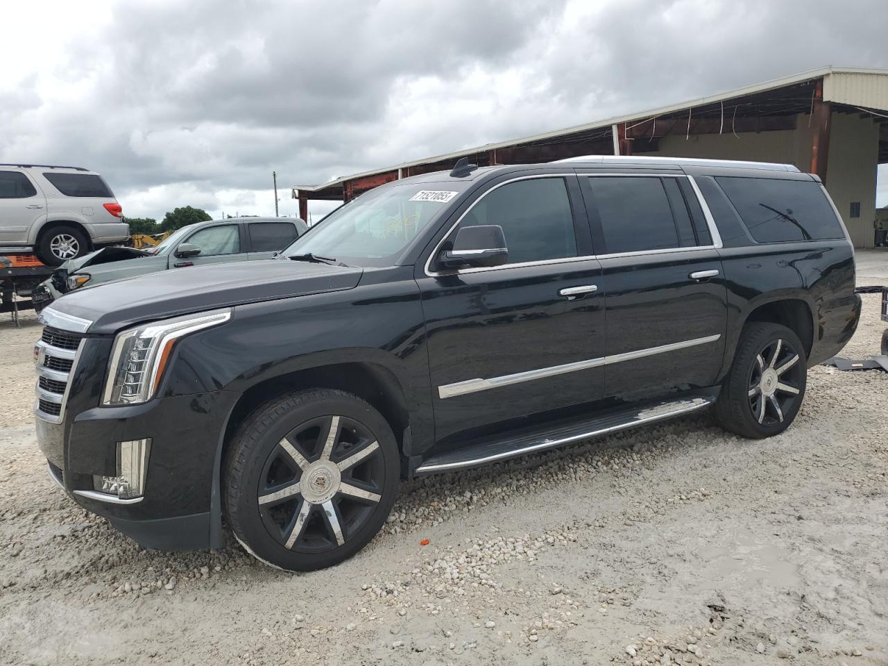 2019 CADILLAC ESCALADE
