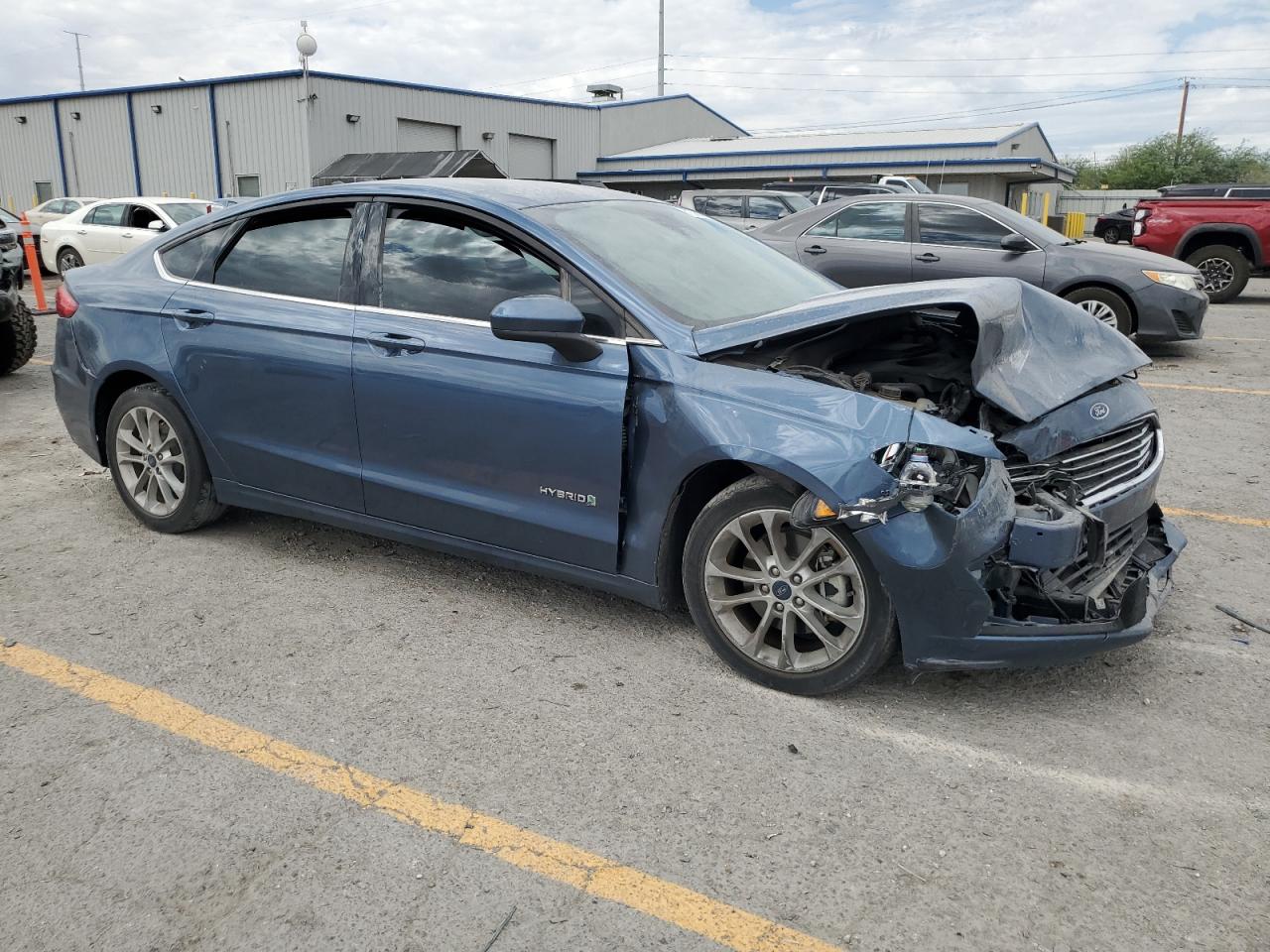 2019 FORD FUSION SE photo 4