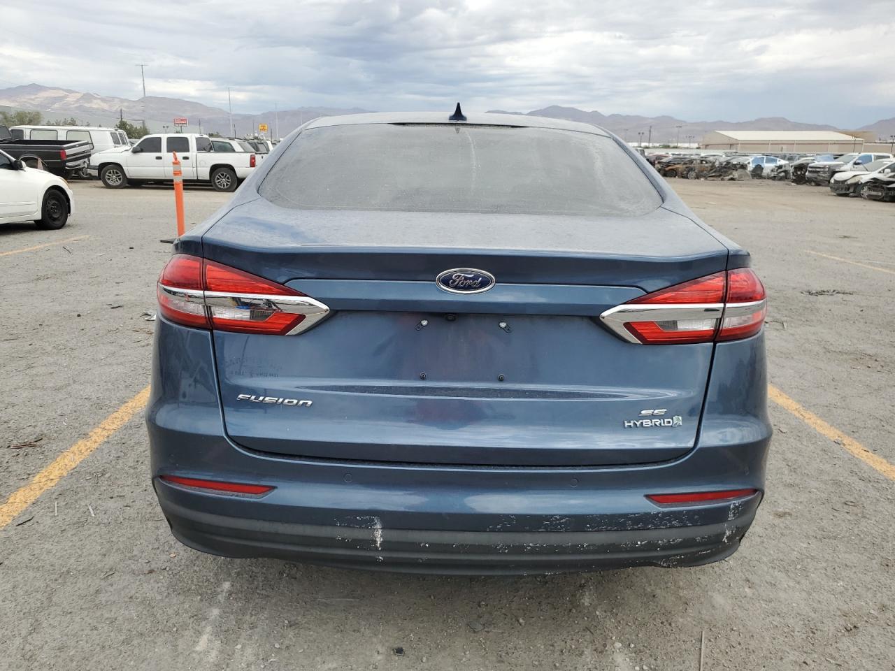 2019 FORD FUSION SE photo 6