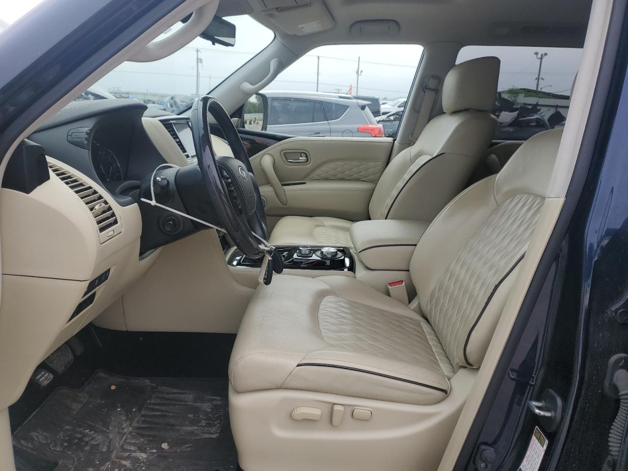2020 INFINITI QX80 LUXE photo 19