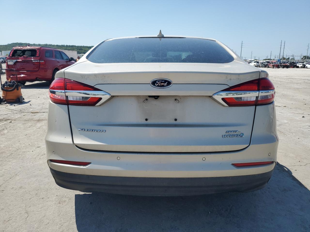 2019 FORD FUSION SEL photo 16