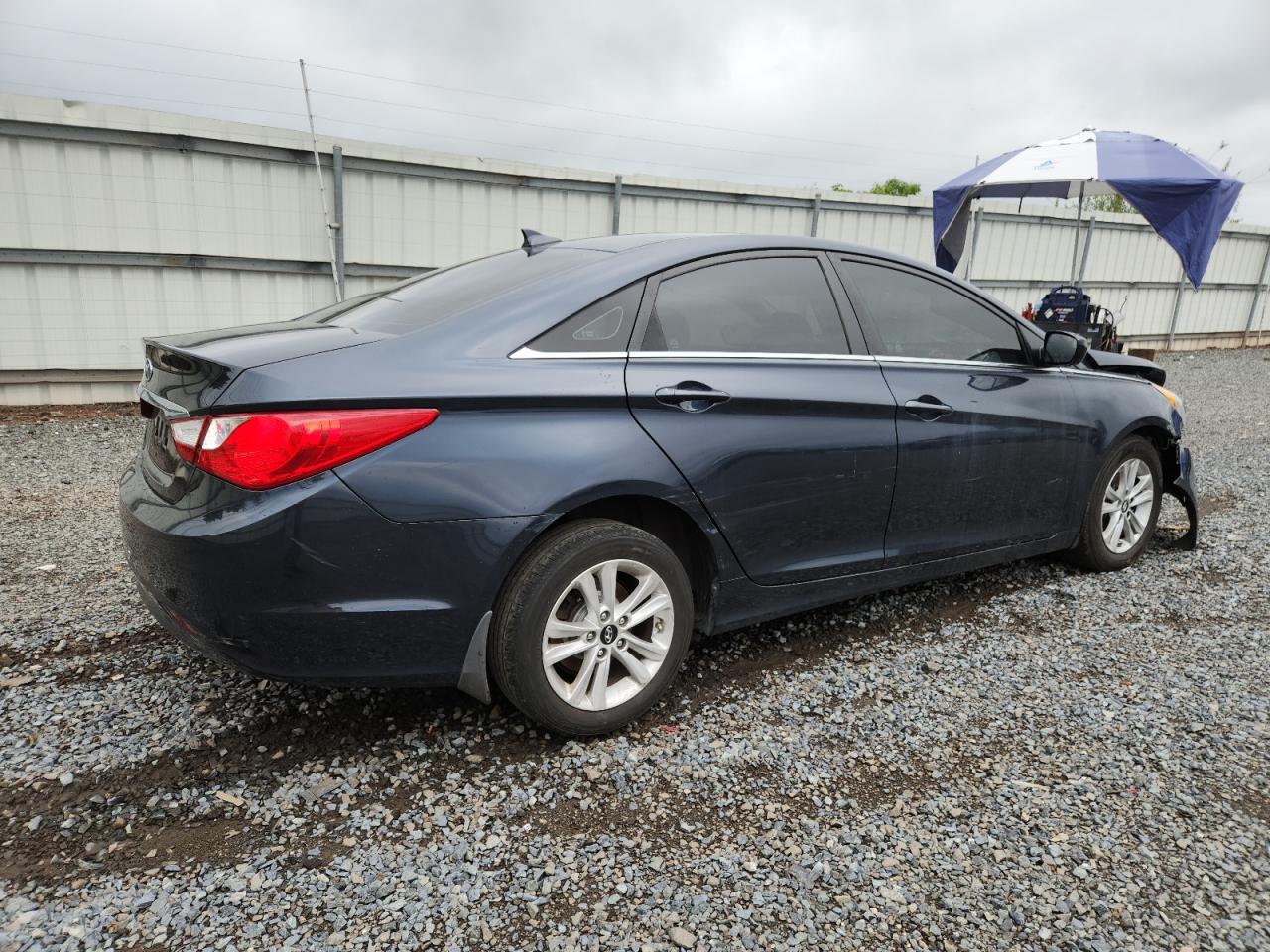 2013 HYUNDAI SONATA photo 3