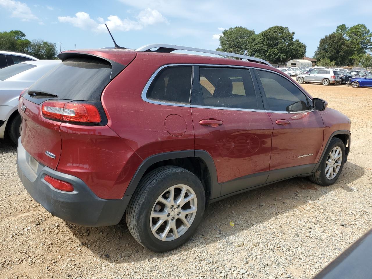 2015 JEEP CHEROKEE LATITUDE photo 5