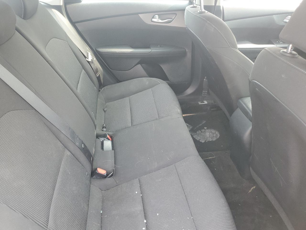 2019 KIA FORTE FE photo 28