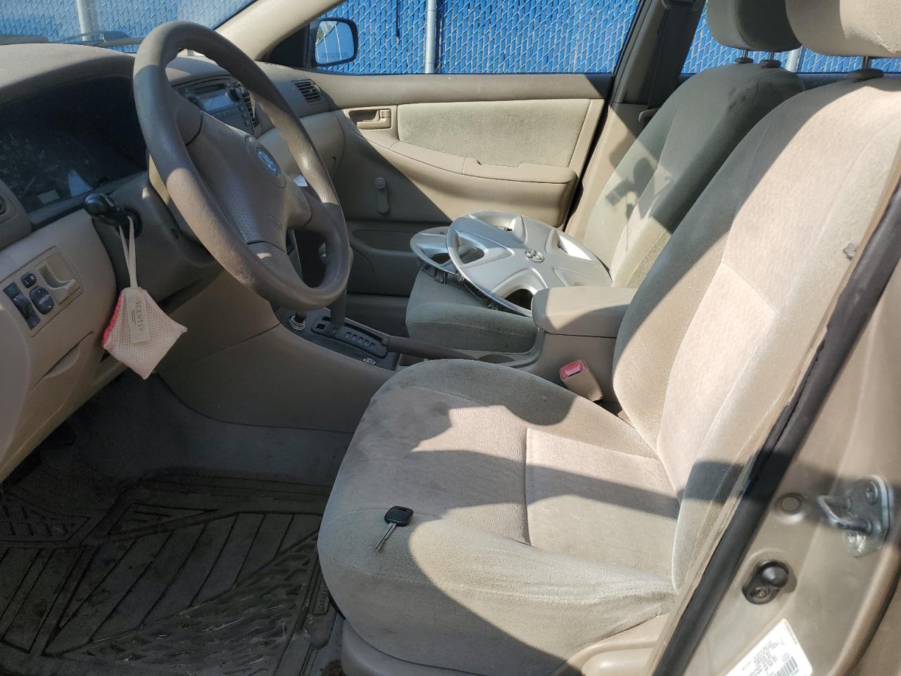 2004 TOYOTA COROLLA CE photo 19
