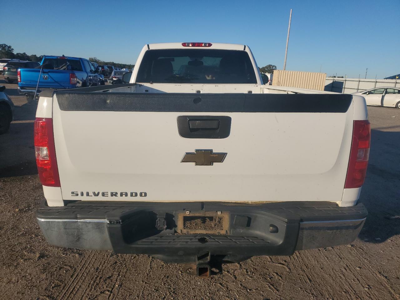 2009 CHEVROLET SILVERADO C1500 photo 6