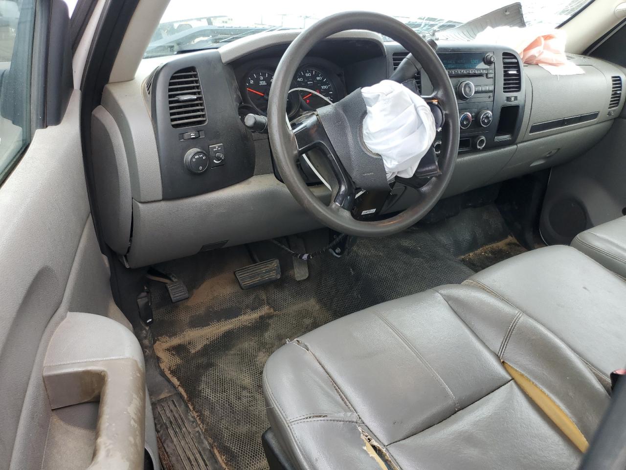 2009 CHEVROLET SILVERADO C1500 photo 8