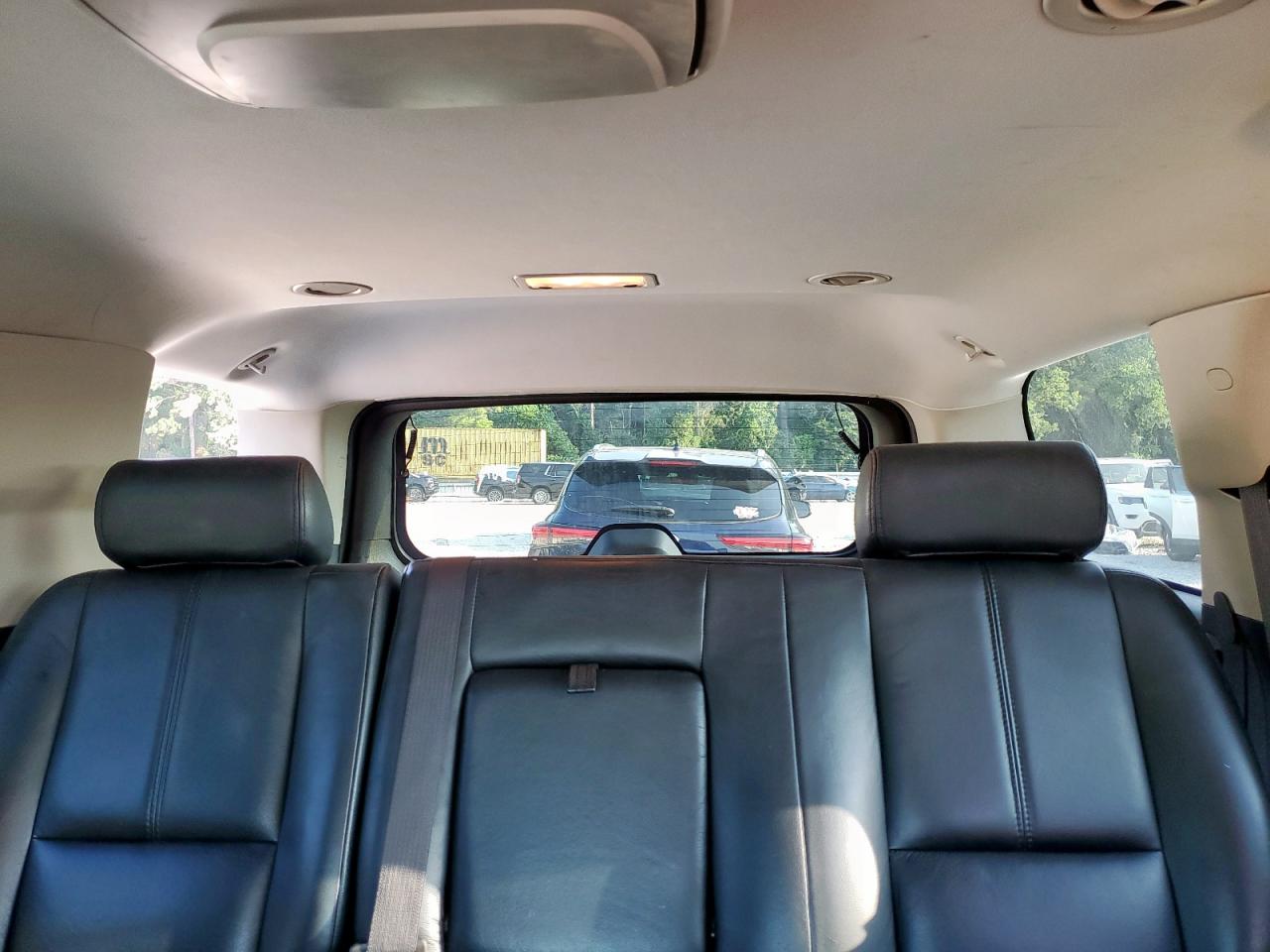 2007 CHEVROLET TAHOE C1500 photo 19