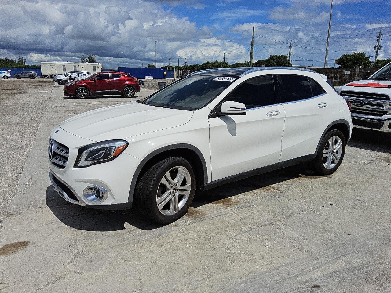 2019 MERCEDES-BENZ GLA