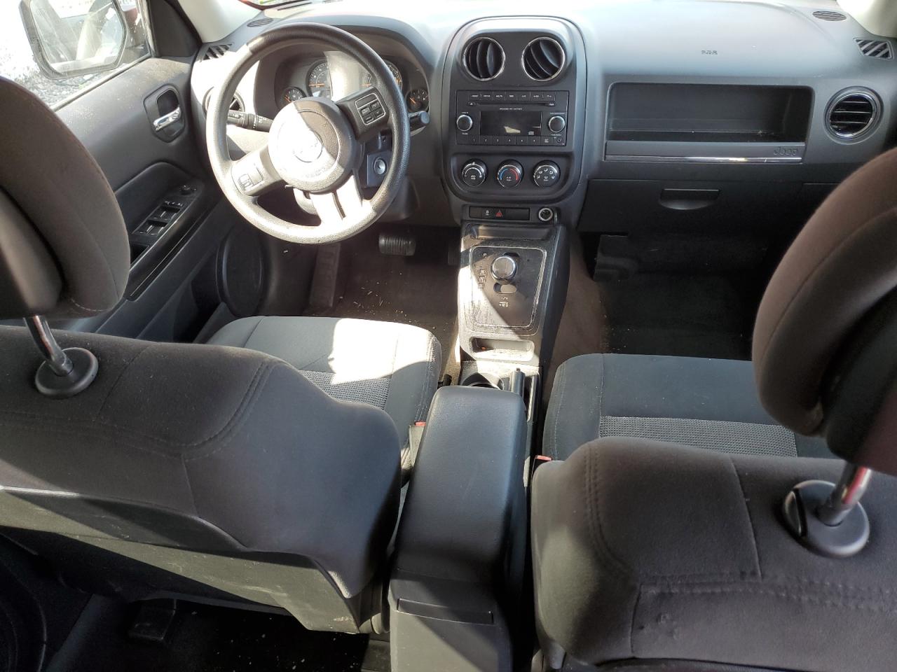2014 JEEP PATRIOT SPORT photo 22