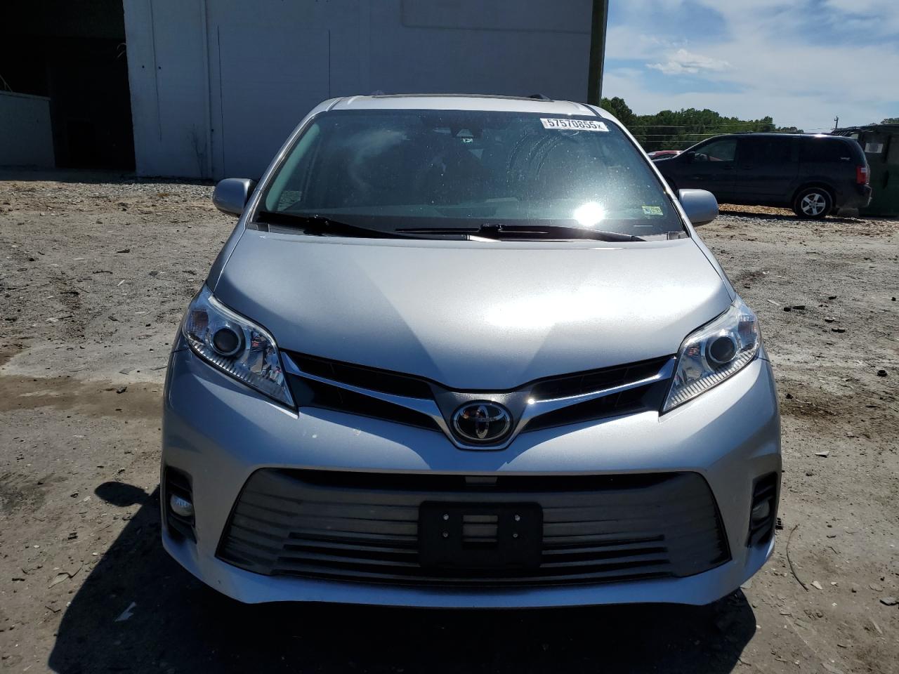 2020 TOYOTA SIENNA XLE 8-PASSENGER photo 13