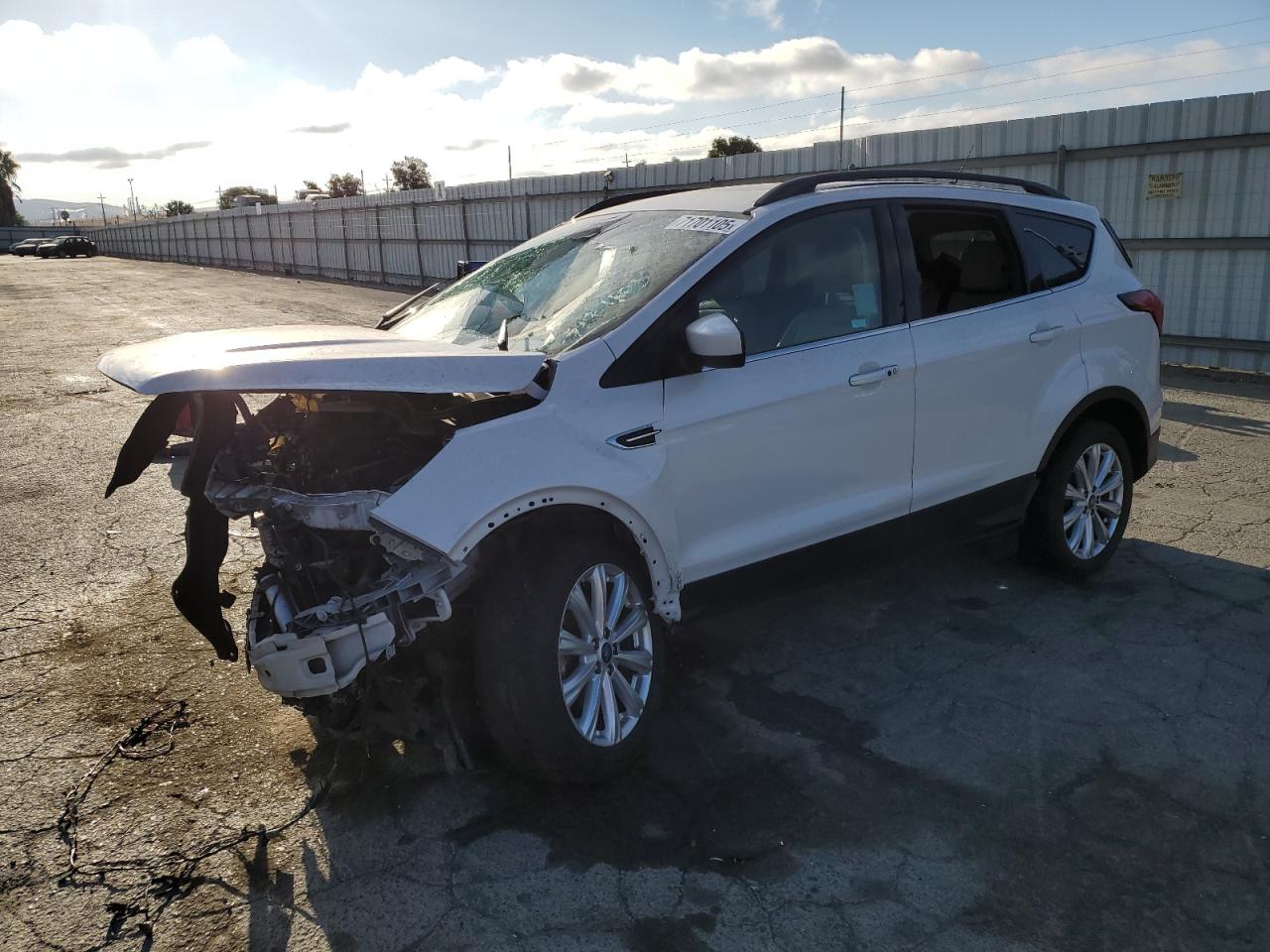2019 FORD ESCAPE
