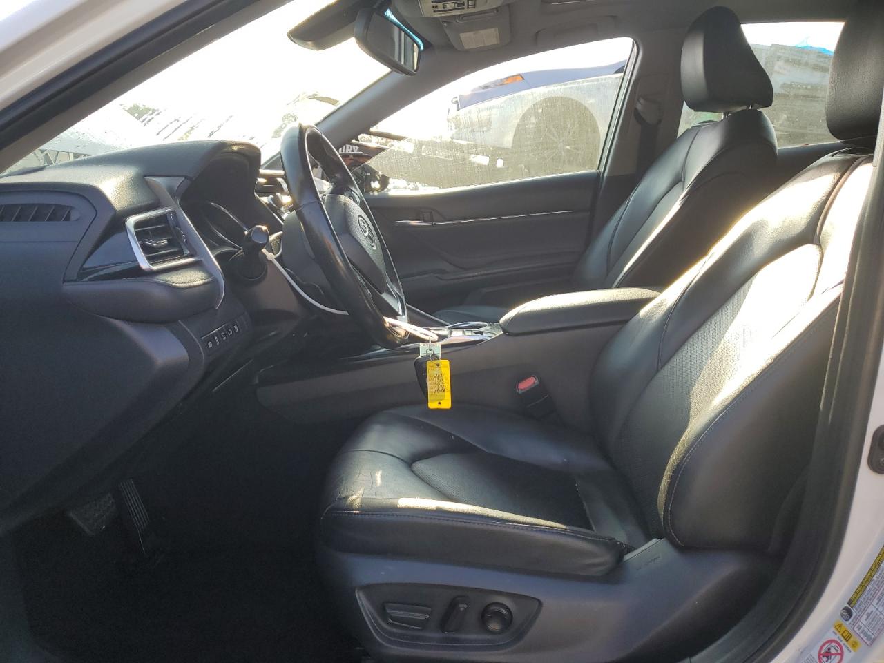 2018 TOYOTA CAMRY XSE photo 7